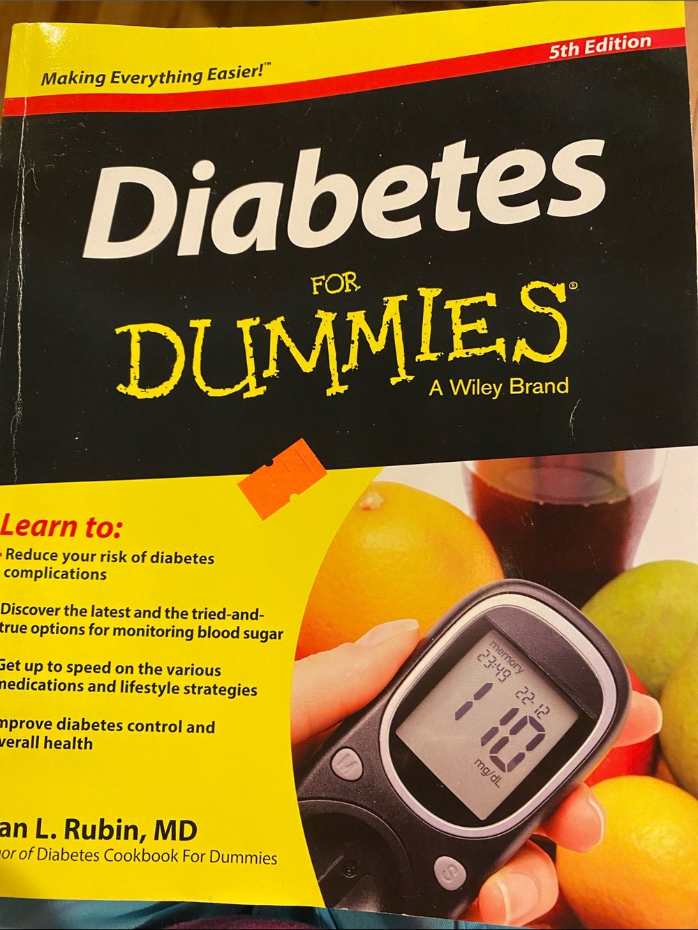 Diabetes For Dummies - Black & Yellow Cover